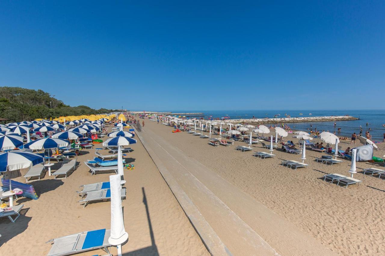 Pioppi Lido Altanea Apartment Caorle Ngoại thất bức ảnh